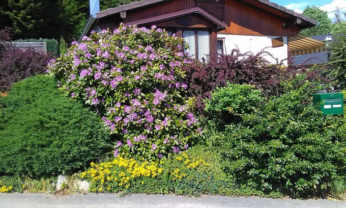 Saint-Ame House | Le Reposion, Chalet type house