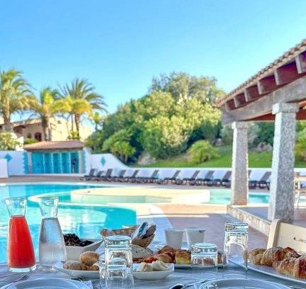 Sant'Antioco Hotel | Le Rocce Antiche Hotel Resort