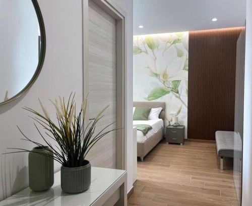 Santa Maria la Carita House | Le Rose Dei Venti