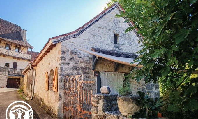 Cabrerets House | Le Trianon - CABRERETS
