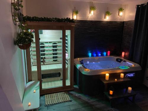 Tricot Apartment | le tricosy jacuzzi et sauna privatif