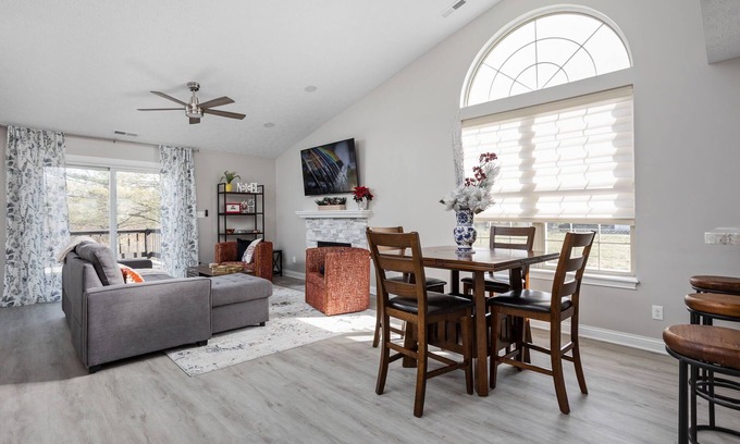 Westfield House | Lego Ranch at GrandPark 3 BR 2 BT pets wlcme