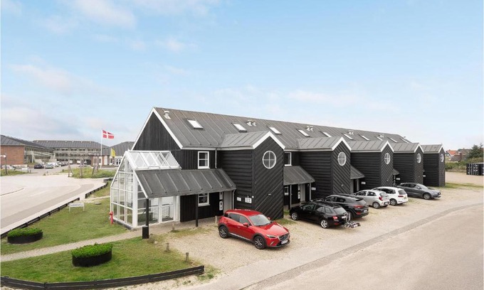 Rindby Strand Apartment | Lejl 226 St