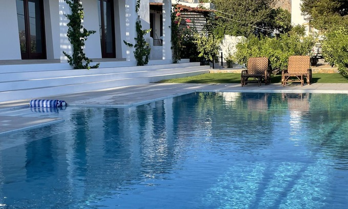 Alinda Cottage | LEMON COTTAGE at Alinda Leros