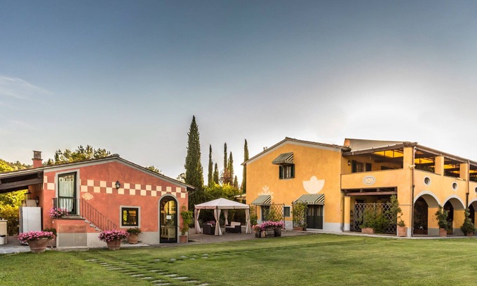 Empoli Apartment | Lentisco - Apartment with swimming pool