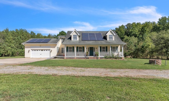 Bel Alton Villa | Leo Farm Villa - Beautiful Country Retreat by RedAwning