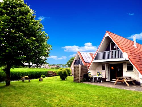 Anjum House | Leonie 6 pers holiday home with a large garden close to the Lauwersmeer