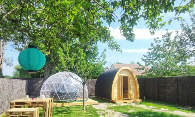 Pruniers-en-Sologne Ski Chalet | Les Atypiques de Sologne - Spa - Zoo de Beauval