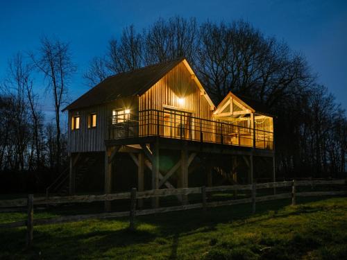 Bernadets-Dessus Cabin | Les Cabanes Du Lizon