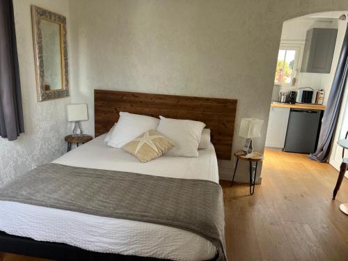 Ares Bed & Breakfast | Les Chambres de L'ARESTEL