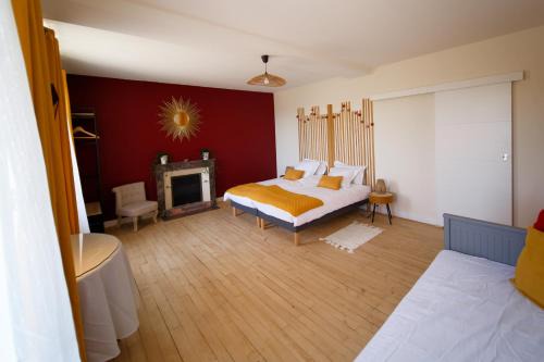 Argenton-les-Vallees House | Les Chambres de la Vallée