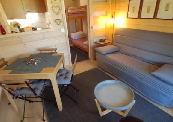 Isola Apartment | LES CHATAIGNIERS GRIS