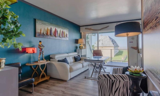 Le Home Apartment | Les Dunes by Interhome
