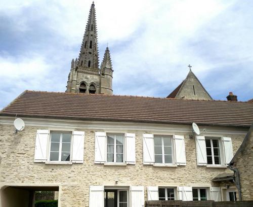 Baron House | Les Fontaines