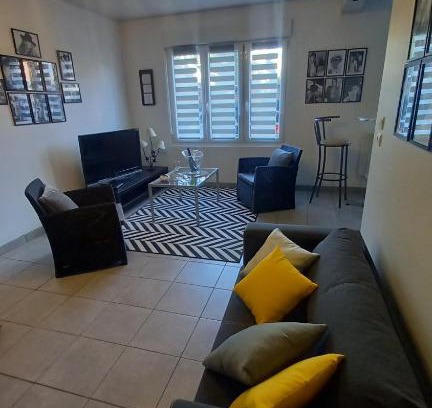 Sablon Apartment | les fuchias