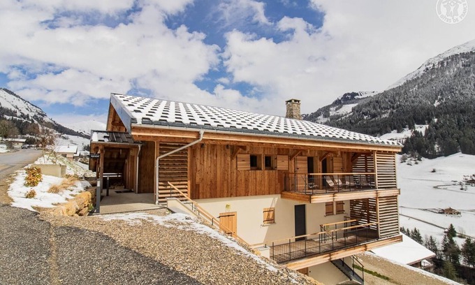 Hauteluce House | LES Galetas DU Mont Blanc