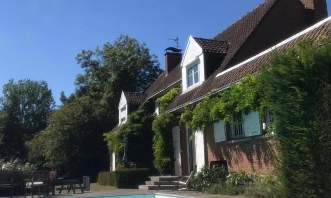 Croix Bed & Breakfast | Les Glycines
