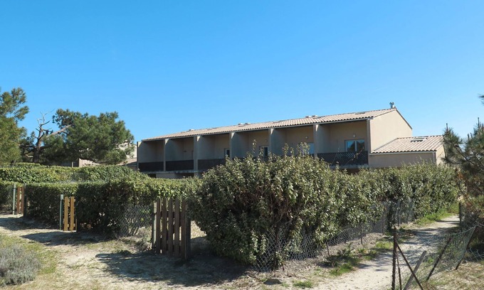Carcans Plage Apartment | Les Hameaux de l'Océan 22 by Interhome