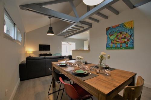 Pougy House | Les hauts de pougy