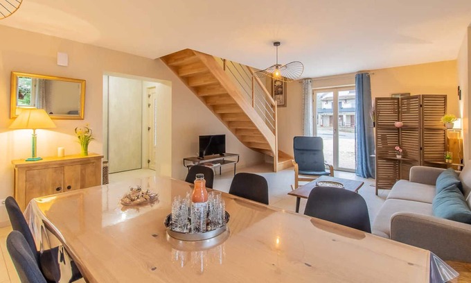 Saillenard House | Les Hirondelles - Saillenard
