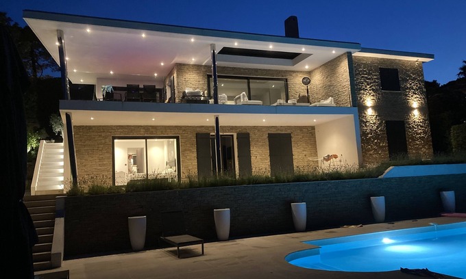 Les Issambres House | Les Issambres Contemporary villa