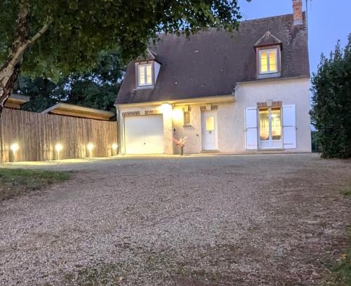 Anserville House | Les Marguerites