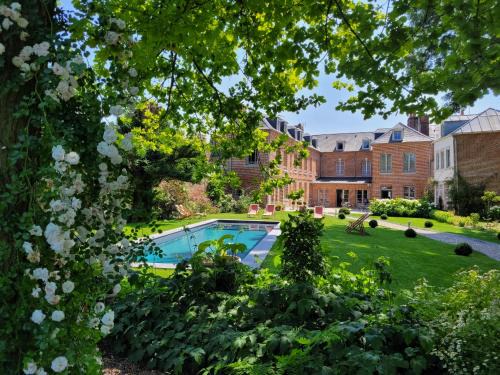 Abbeville Bed & Breakfast | les Myrrhophores et Spa, Chambres d'Hôtes et Gîtes de charme
