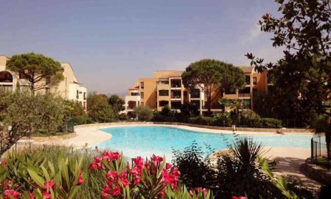 Le Bar-sur-Loup Cottage | 🌿 Les Oliviers - Charming gite with swimming pool in Mougins 🌞