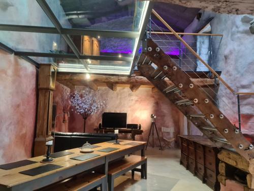 Agnat House | Les papillons