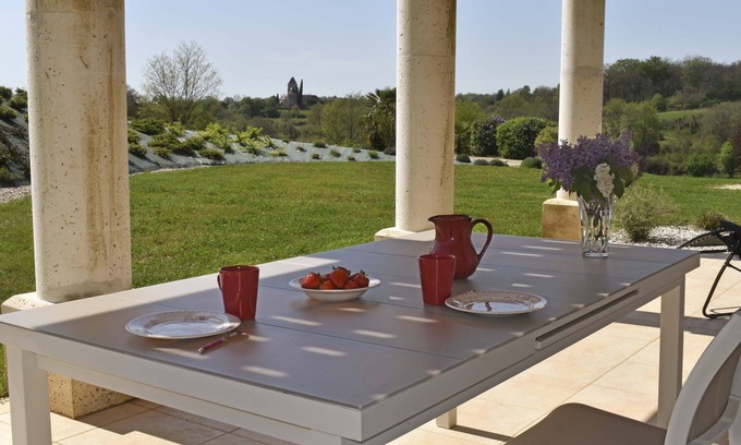 Cause-de-Clerans House | Les Ravels, 4-star charm and comfort, relaxation and calm of the countryside at 2