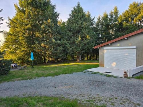 Saint-Gervais-d'Auvergne Apartment | Les Rochettes, joli appartement, tout neuf, calme et paisible