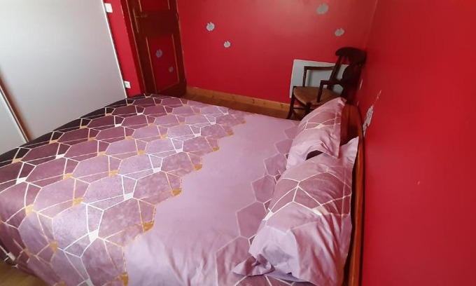 Saint-Bonnet-l'Enfantier Apartment | Les Sabots D'Angélina