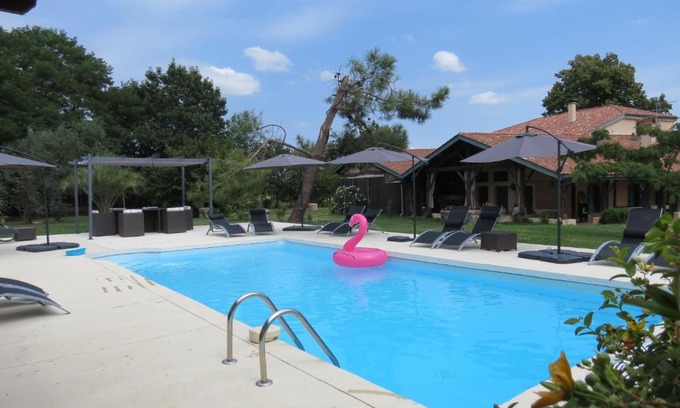 Caumont-sur-Garonne Bed & Breakfast | Les Terrasses des Mimosas