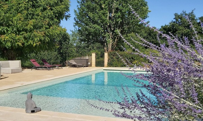 Montcabrier House | Les Tuquettes, charming self-catering cottage in the Lot. Familiar and authentic.