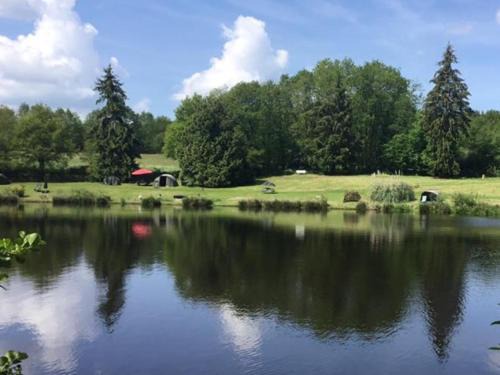 Saint-Junien House | L’Etang Carp fishing lake and Gite