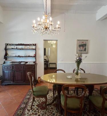Longara House | Levante