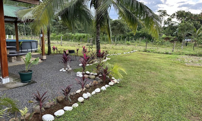Penjamo Cabin | Libu Home Lake and Mountain View