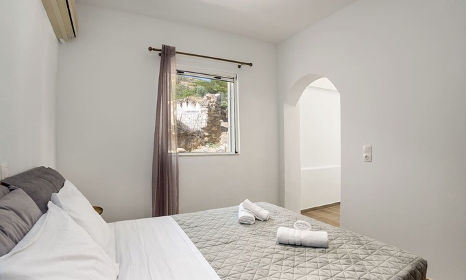 Vizari House | Libyan Horizon Seaview