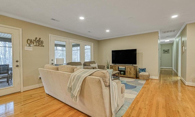 Bumpass House | License To Chill