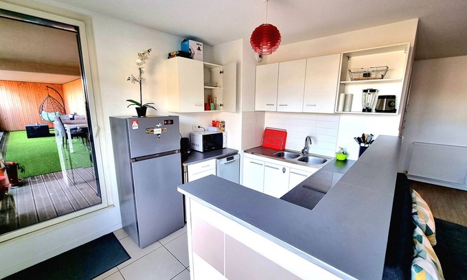 Bassins a Flot Apartment | Life at the Bassin (afloat)