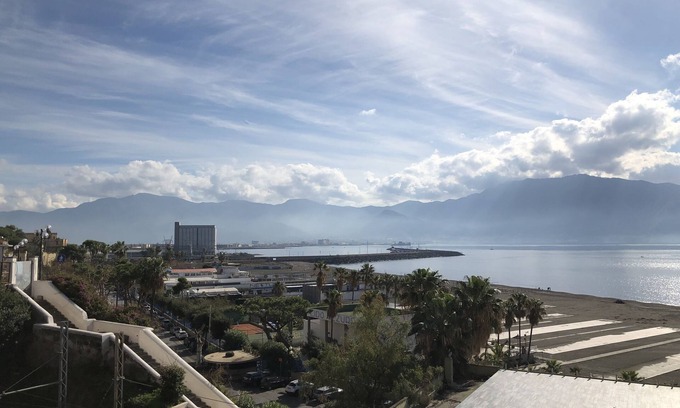 Torre Annunziata Apartment | Light Blue - Apartment in the middle of everything