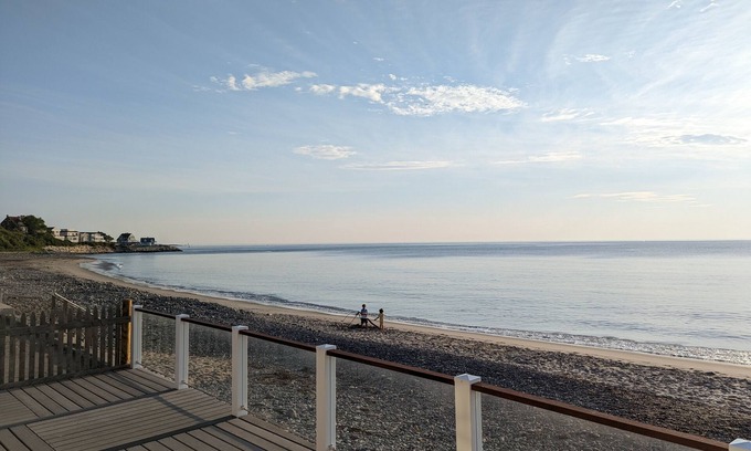 Allerton House | Light-filled Beachfront 3 Bed - avail. Aug. 25, 2024