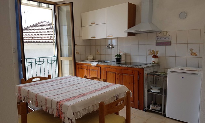 Balestrino House | Liguria - Two-room apartment in Balestrino - Castle View Home - 8 km from the Sea