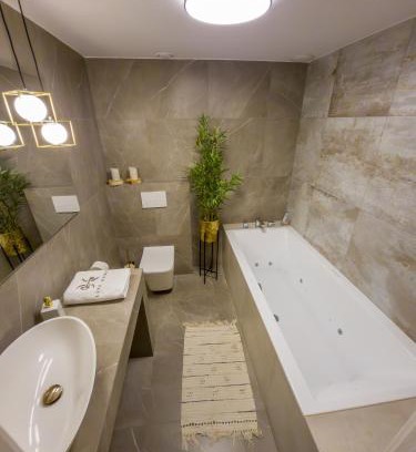 Swidnica Apartment | LIKE HOME 2 Sauna,Jacuzzi & Spa