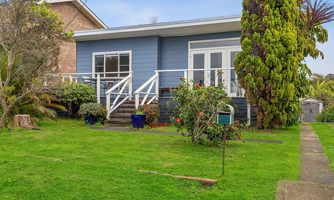 Malua Bay House | Lil Shack by the Sea