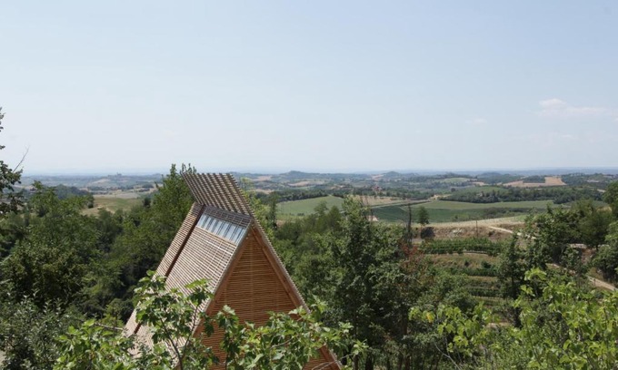 Grazzano Badoglio Cabin | LILELO - Little Leisure Lodge