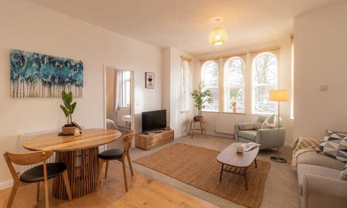 Wellington Apartment | Lilleshall - Beautiful Serviced Apartment