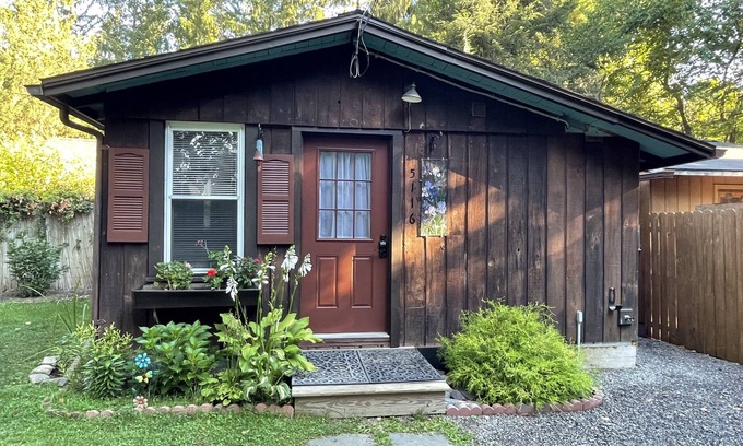 Olivebridge Cottage | Lily Cottage - a cozy accomodation moments from the beautiful Ashokan reservoir
