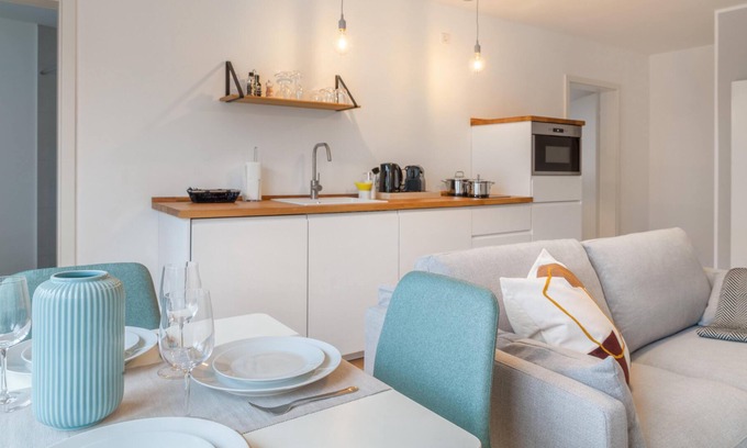 Zentrum-West Apartment | limehome Leipzig Jahnallee | Suite XL+terrace (LT)