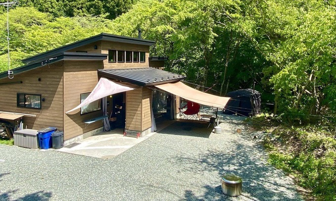 Doshi-mura RV Rental | Limited to 1 group per day sauna included Priva/Minamitsuru District Yamanashi